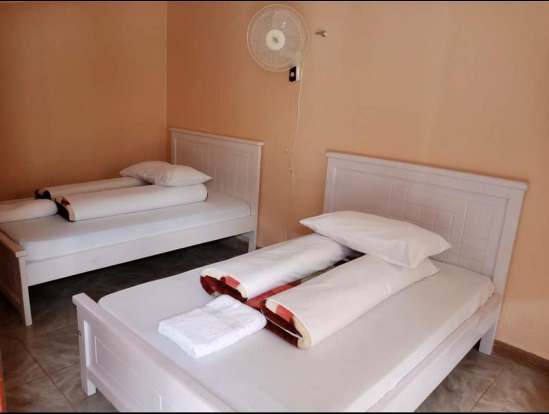 אנטבה Migingo Suites מראה חיצוני תמונה