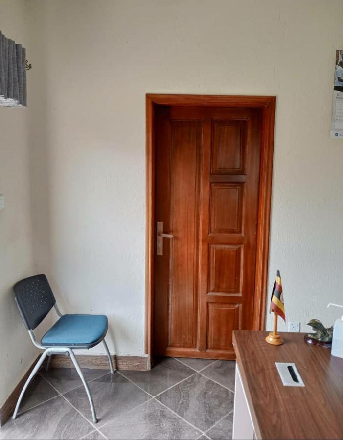 אנטבה Migingo Suites מראה חיצוני תמונה