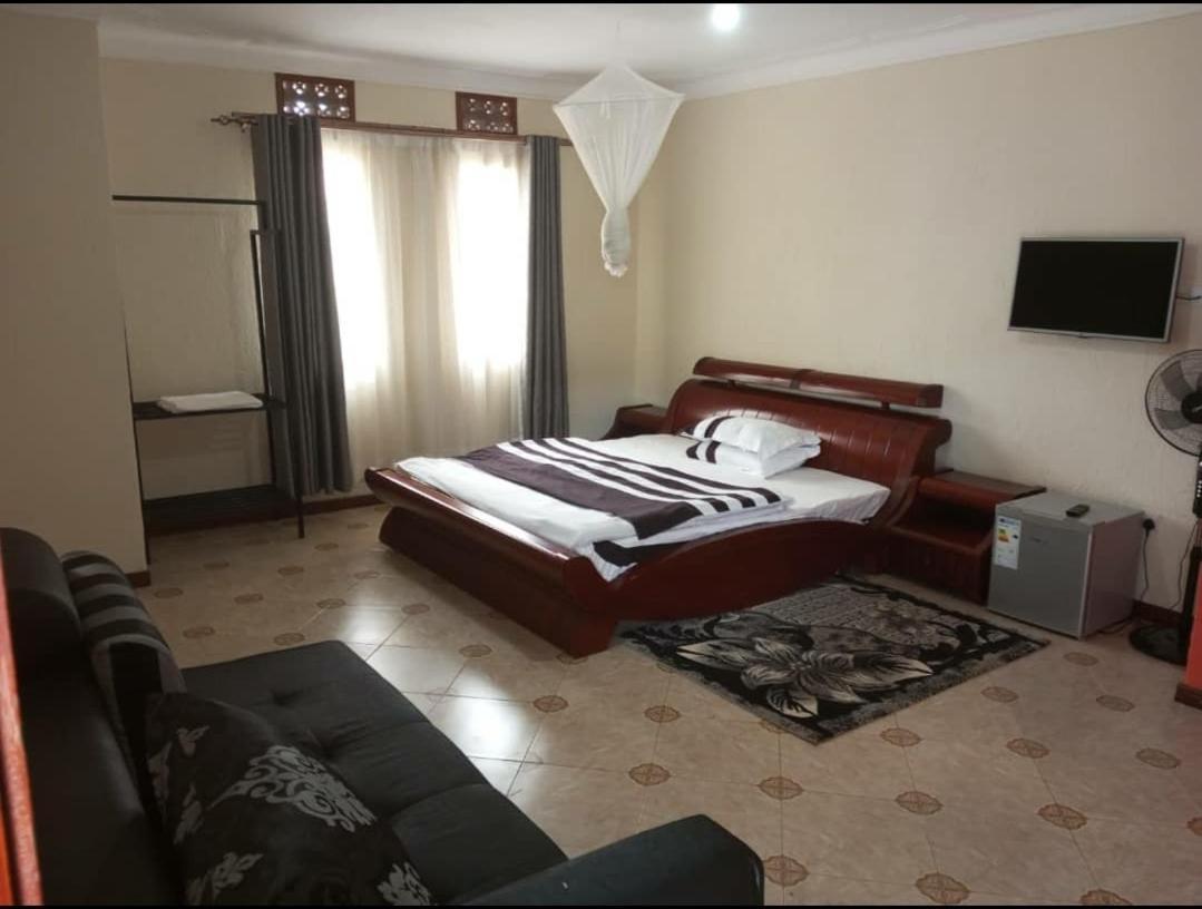 אנטבה Migingo Suites מראה חיצוני תמונה